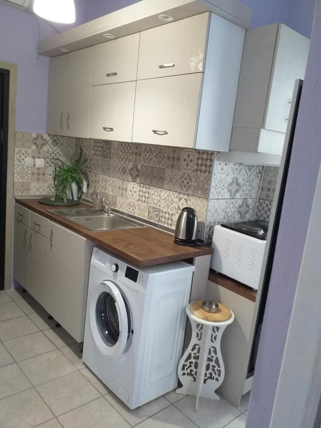 Diva Apartment Asproválta Luaran gambar
