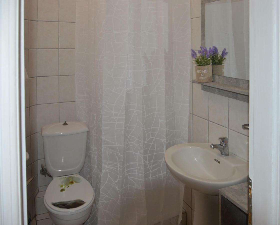 Diva Apartment Asproválta Luaran gambar